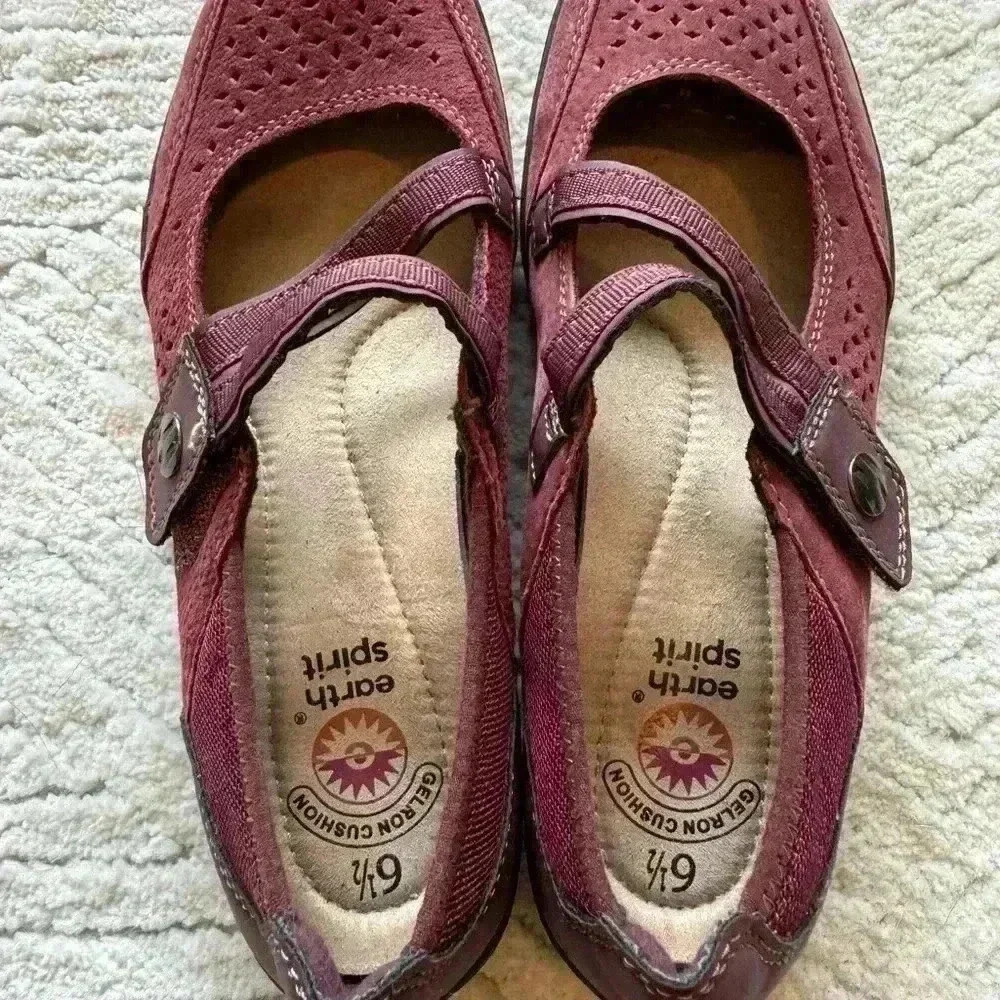 Earth spirit woman’s shoe size 6.5